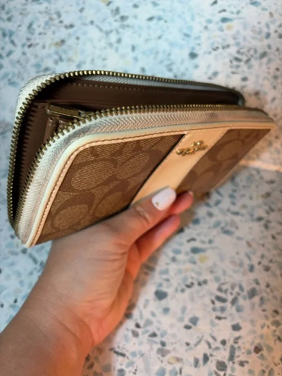 Coach Signature Accordion Zip Wallet Brown Tan Canvas Leather Wristlet - Picture 5 of 5